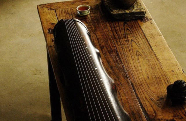 陇南市古琴蕴含的传统文化，一把古琴制备出来要两年的时间